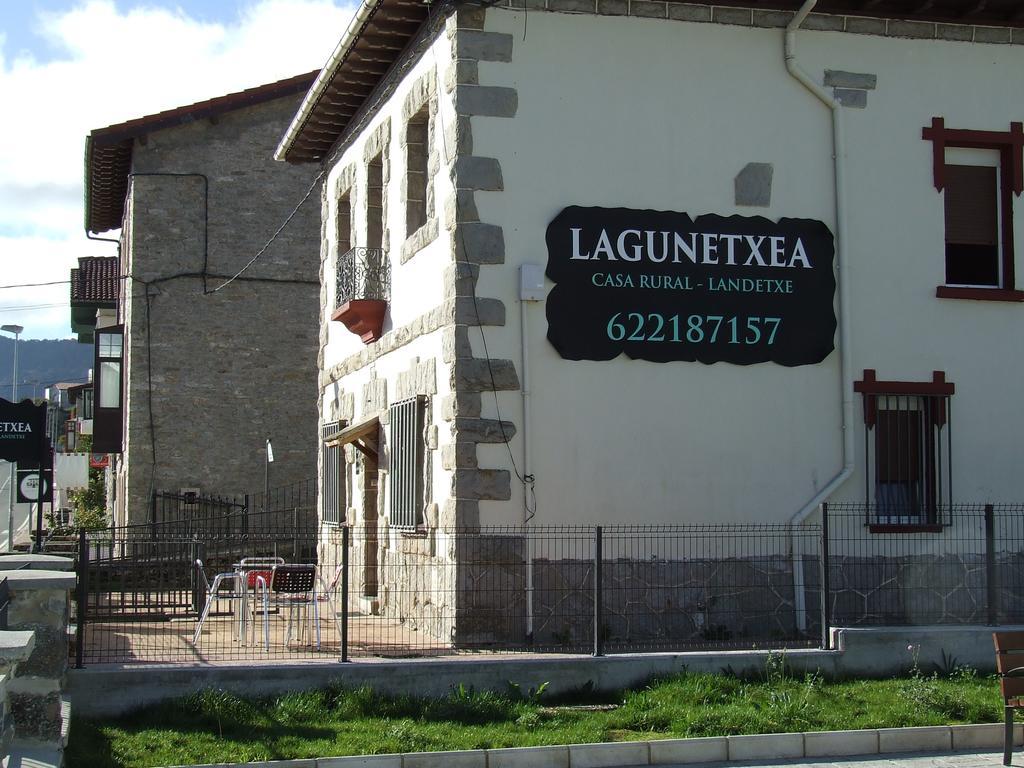 Casa Rural Lagun Etxea Pobes Exteriör bild