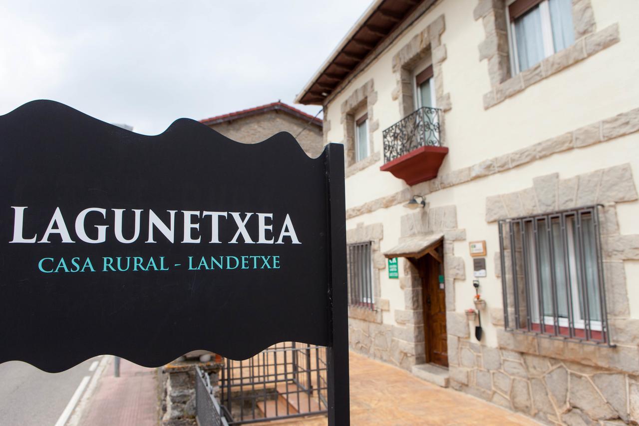 Casa Rural Lagun Etxea Pobes Exteriör bild
