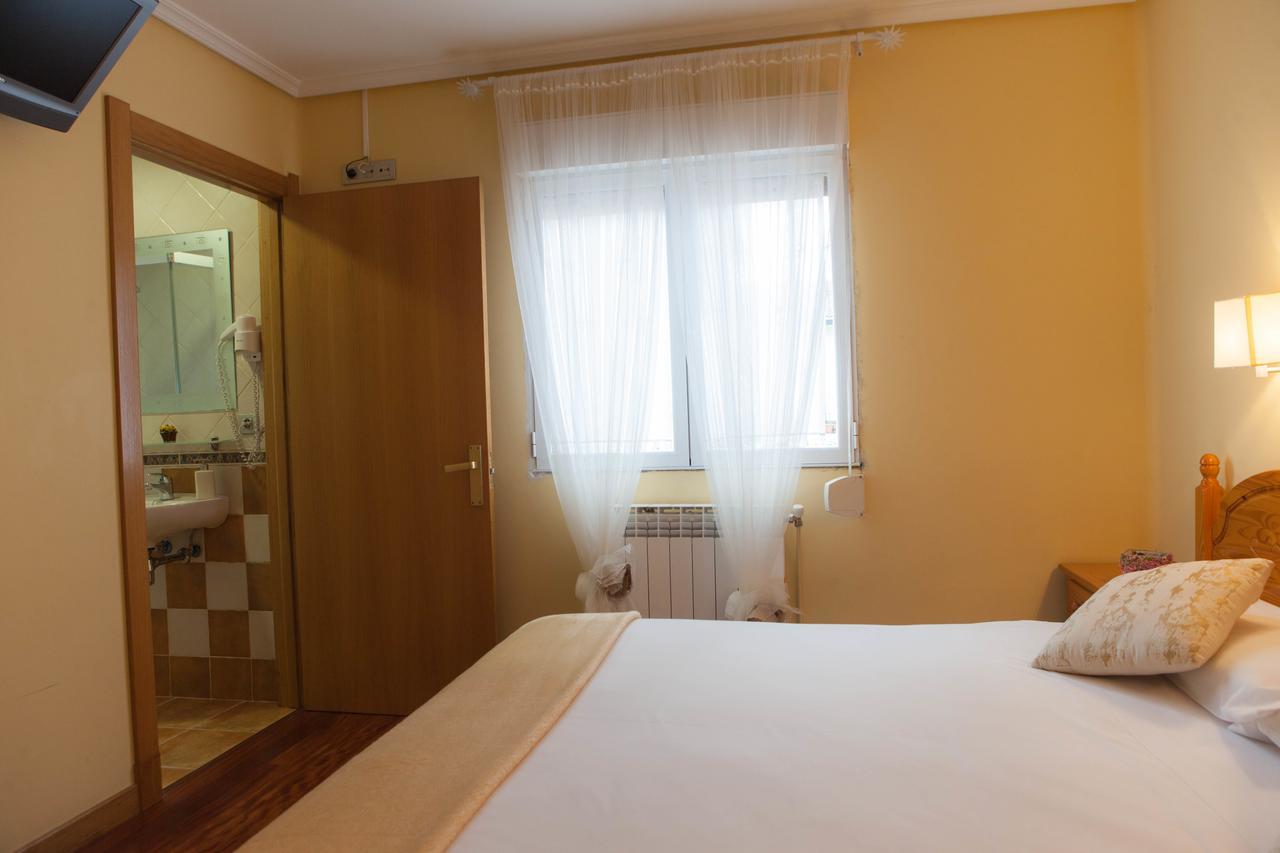 Casa Rural Lagun Etxea Pobes Exteriör bild